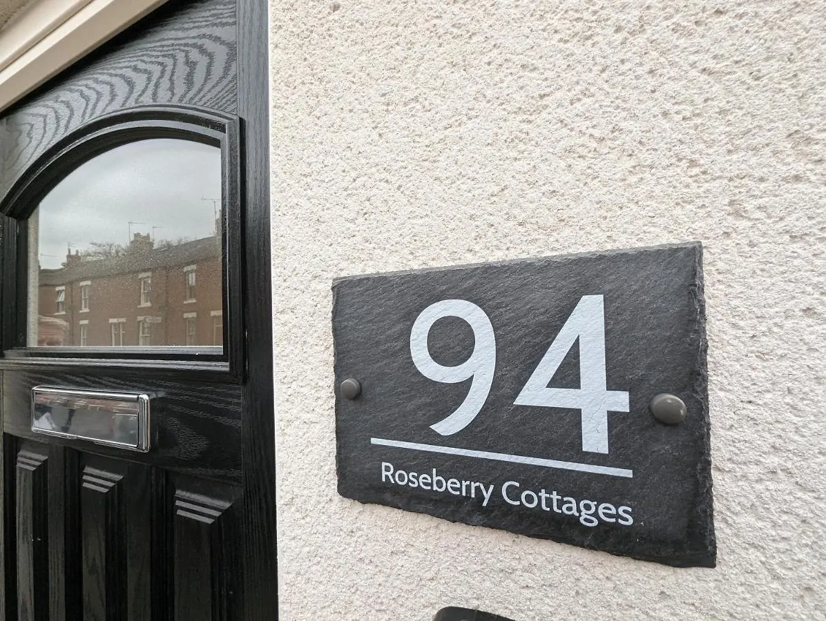 Blossom Holiday Lets - 94 Roseberry Cottages 吉斯伯勒